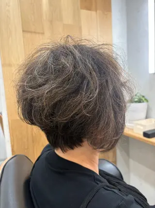 ショート 白鳥 正孝のヘアスタイル