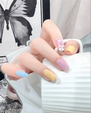 ネイル Theone栄店 川原のネイルデザイン