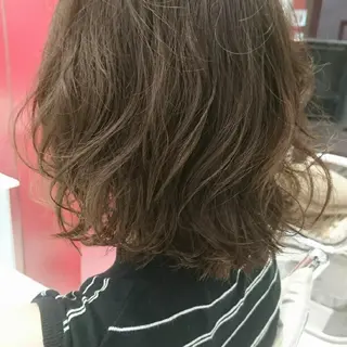 ミディアム パーマ 仲村 友孝のヘアスタイル