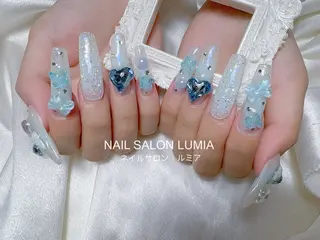 ネイル ネイルサロン ルミア Lumia 店長施術のネイルデザイン