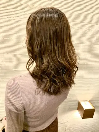 カラー VIE.ORNER 浦安店 三上真弥のヘアスタイル