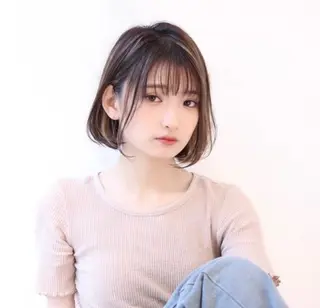 ミディアム 梶 久菜乃のヘアスタイル