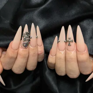 ネイル AKIKO NAILのネイルデザイン