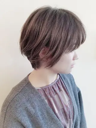 ショート カラー 伊藤 功士のヘアスタイル