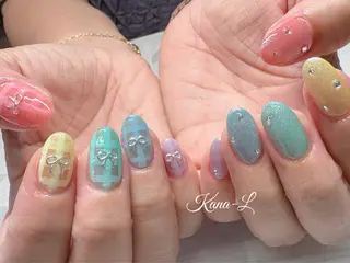 ネイル 芦辺 香奈のネイルデザイン