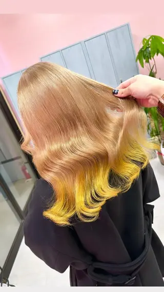 ロング カラー 町田ブリーチ特化 MANATOのヘアスタイル