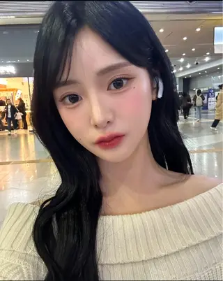 ロング カラー パーマ ヘアアレンジ メンズ キッズ 上品＆韓国風 🥀海心🥀のヘアスタイル