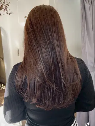 ロング カラー 森 彩夏のヘアスタイル