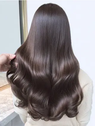 ロング カラー 韓国×艶ハイトーンが かわいい✨️リオ🍒のヘアスタイル