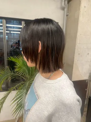 ミディアム 佐久間 萌のヘアスタイル