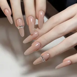 ネイル nana 🤍のネイルデザイン