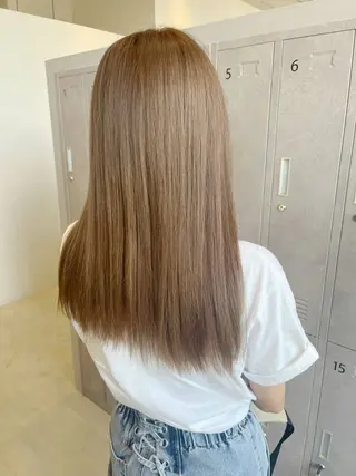 カラー 福島 果音のヘアスタイル