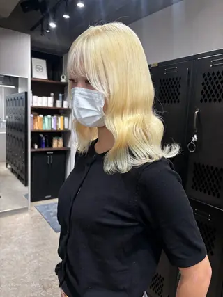 カラー 🪽ハイトーン🏹 ブリーチ🫧海志🍿のヘアスタイル