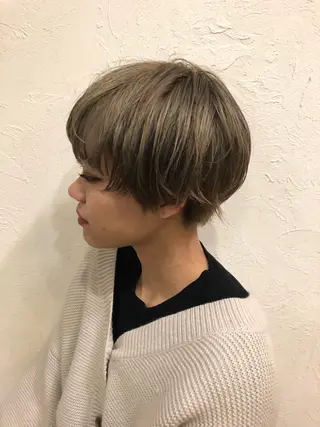 ショート 松井 愛のヘアスタイル