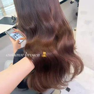 ロング カラー 𝘳𝘺𝘰𝘬𝘢 髪質改善／ブリーチのヘアスタイル