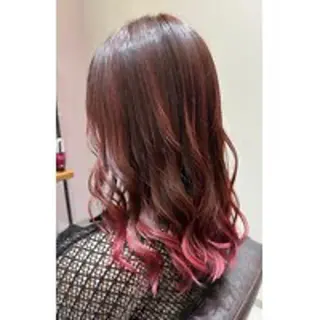 カラー 梶 瑞希のヘアスタイル