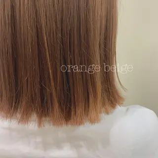 ミディアム カラー ぱつっとボブ/ 小野あかねのヘアスタイル