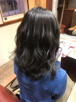 ロング カラー 松村 未央のヘアスタイル
