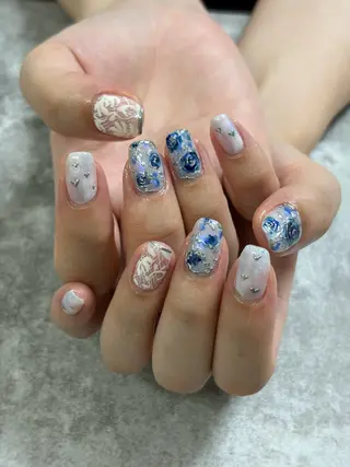 ネイル FIORITURA Maikoのネイルデザイン