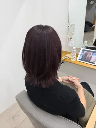 ミディアム ちほ/顔周りレイヤー /ベージュカラーのヘアスタイル