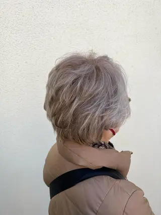 ショート 吉田有里🔸 カラーリスト🔸鎌倉のヘアスタイル