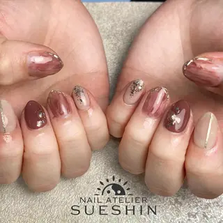 ミディアム S ueshinのネイルデザイン