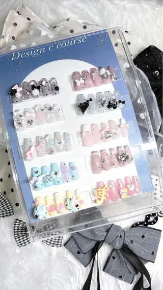 ネイル 🎀Mai 🎀9/28🈳✩.のネイルデザイン