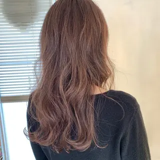 ロング カラー 加藤 綾華のヘアスタイル