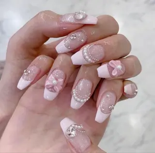 ネイル Lumi de nailsのネイルデザイン