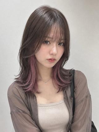 ミディアム 🐺ウルフ/レイヤー 似合わせ‎🤍沙羅のヘアスタイル