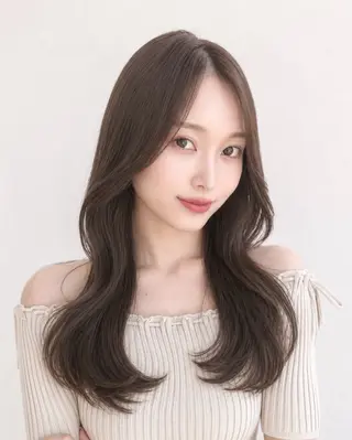 ロング 🧡くびれヘア/前髪 顔周り🧡久原結衣のヘアスタイル