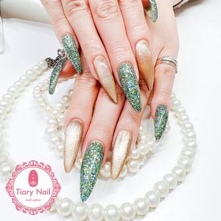 ネイル 💗🪽Tiary Nail🪽💗のネイルデザイン