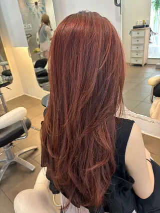 カラー サカウエ 透明感カラー🫧のヘアスタイル