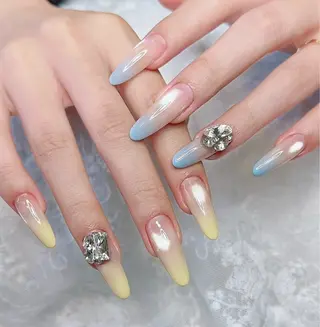 ネイル D-BEAUTY Nailsalonのネイルデザイン