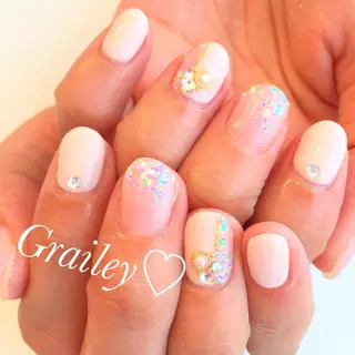 ネイル Grailey nail salonのネイルデザイン