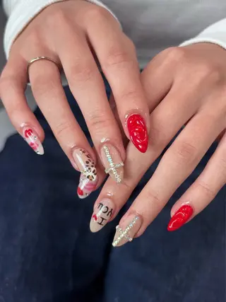 ネイル color.nail 🫧ionaのネイルデザイン