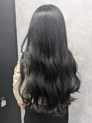 ロング カラー 🏹MIYU¦抜け感 ×柔らかカラーのヘアスタイル