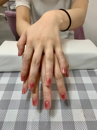 ネイル Tagi Nail 銀座店のネイルデザイン