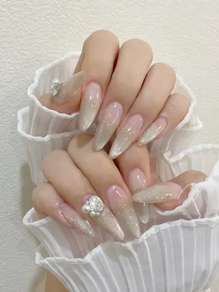 ネイル Limnail🤍 ayaのネイルデザイン