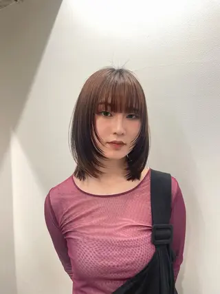 ミディアム ブリーチなしダブル ブリーチカラー優海のヘアスタイル