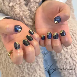 カラー ネイル Elegancia. Hiromiのネイルデザイン