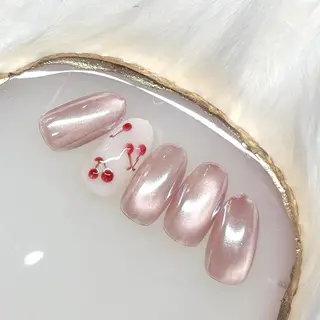 ネイル Yuko Kanamedaのネイルデザイン
