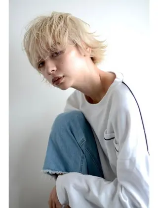 ミディアム カラー メンズ グランジヘア 無造作ヘアHYUGAのヘアスタイル