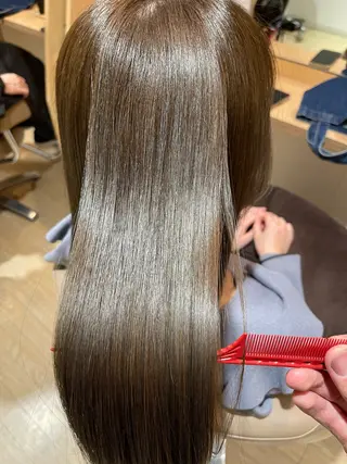 ロング AmphiTokyo 池邉智成のヘアスタイル