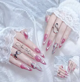 セミロング Ami Nails 1のネイルデザイン