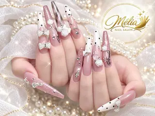 ネイル Melia Nailsのネイルデザイン