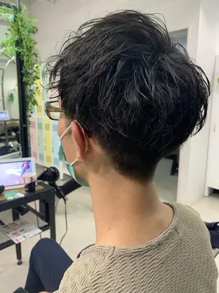 ショート メンズ repose日本橋 室町のヘアスタイル