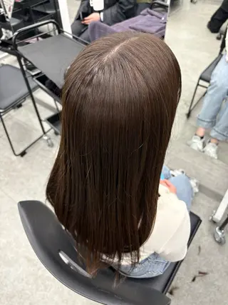 カラー 透明感カラー🫧 EMAのヘアスタイル