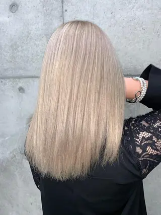 セミロング 山田 絵里菜のヘアスタイル