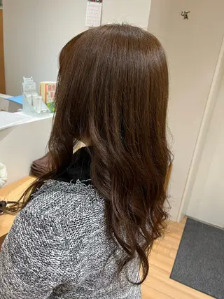 ロング ヤマナカ アイリのヘアスタイル